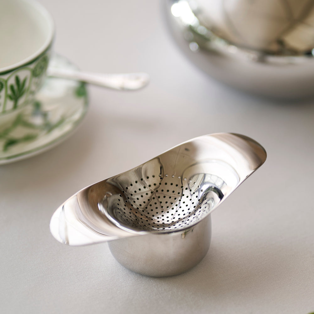 Drift Tea Strainer & Bowl